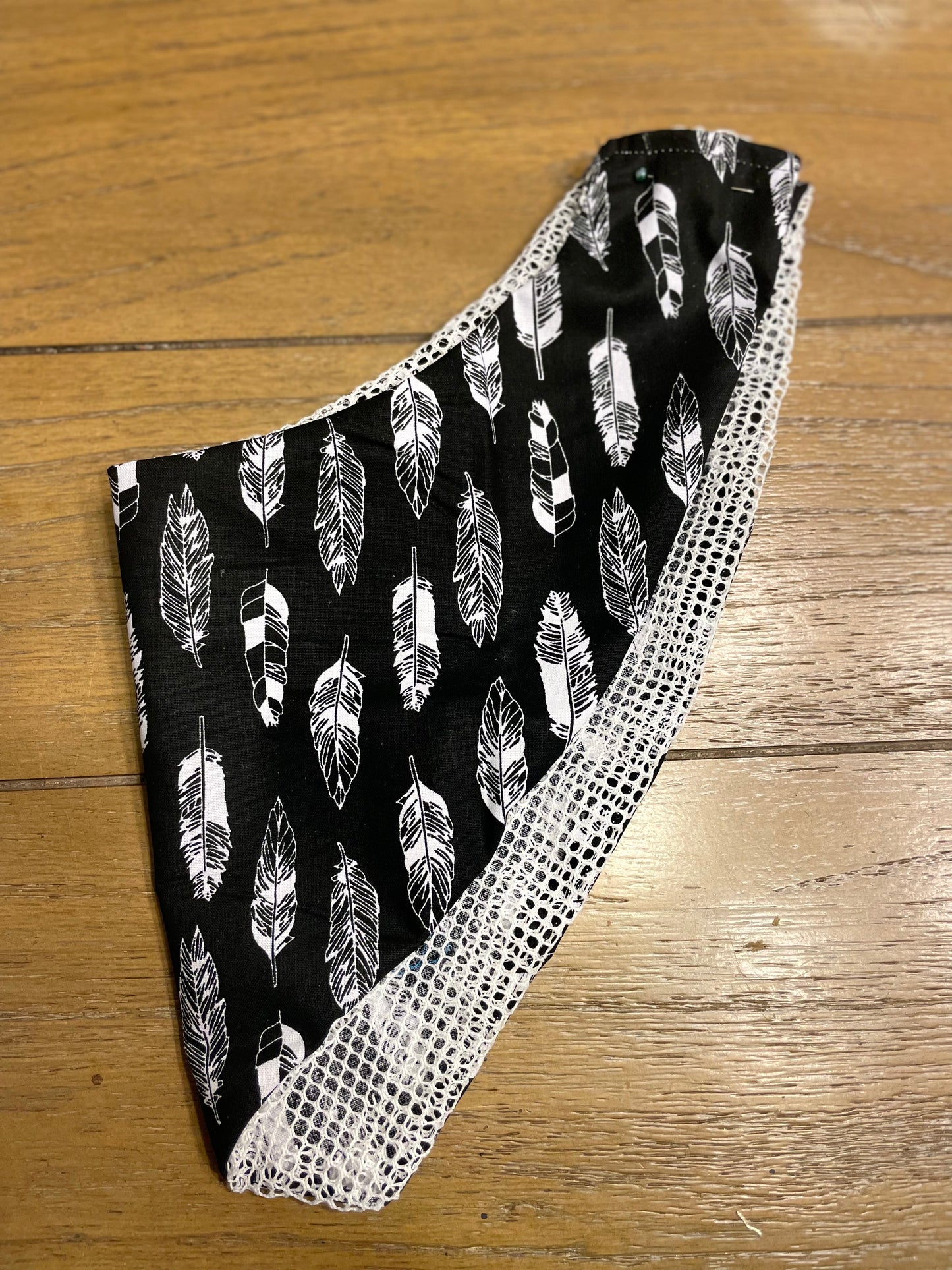 Feather Puppy Bandana - Jarix Fashions
