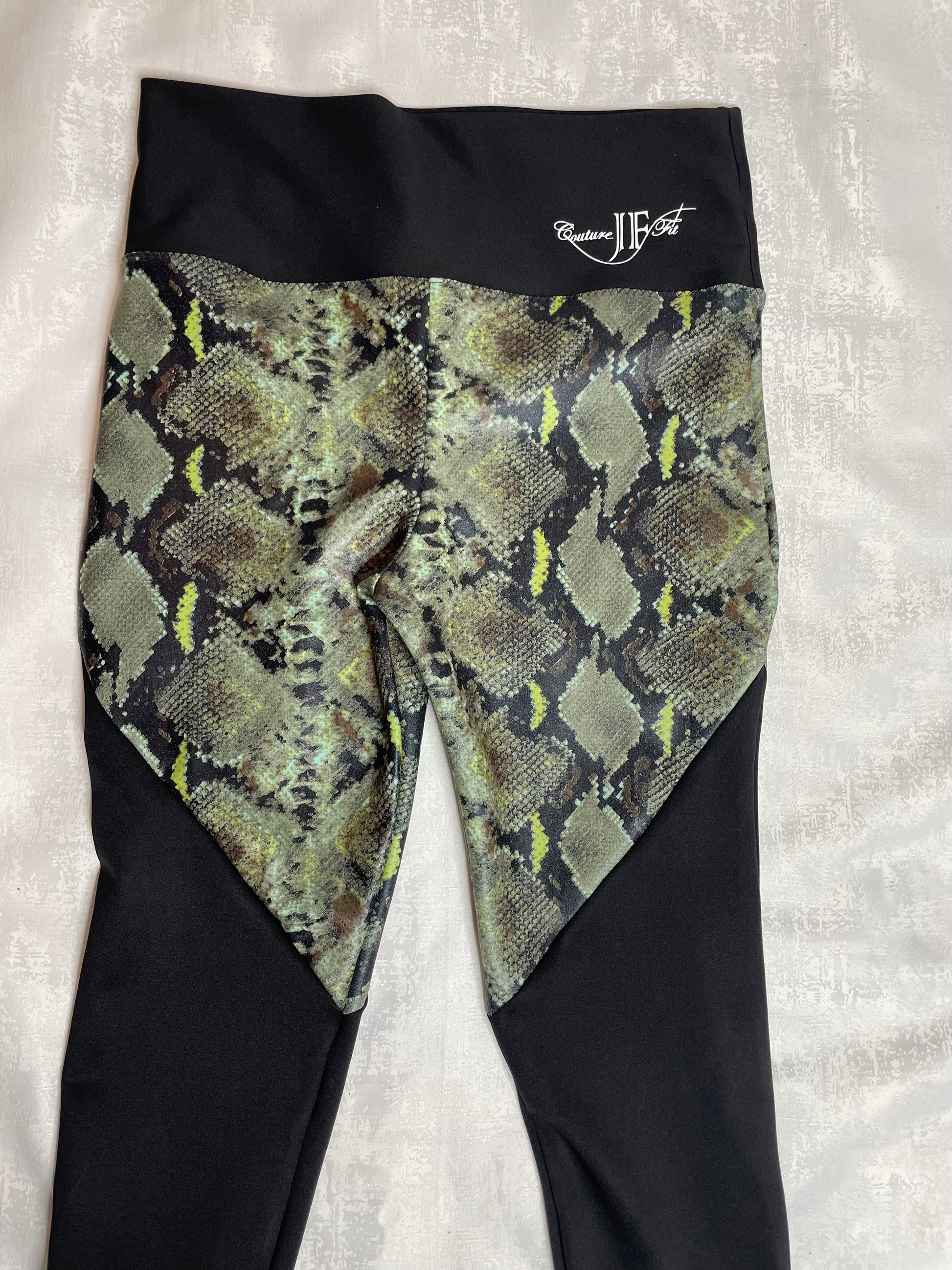 Black Snakeskin Print Leggings - Jarix Fashions 